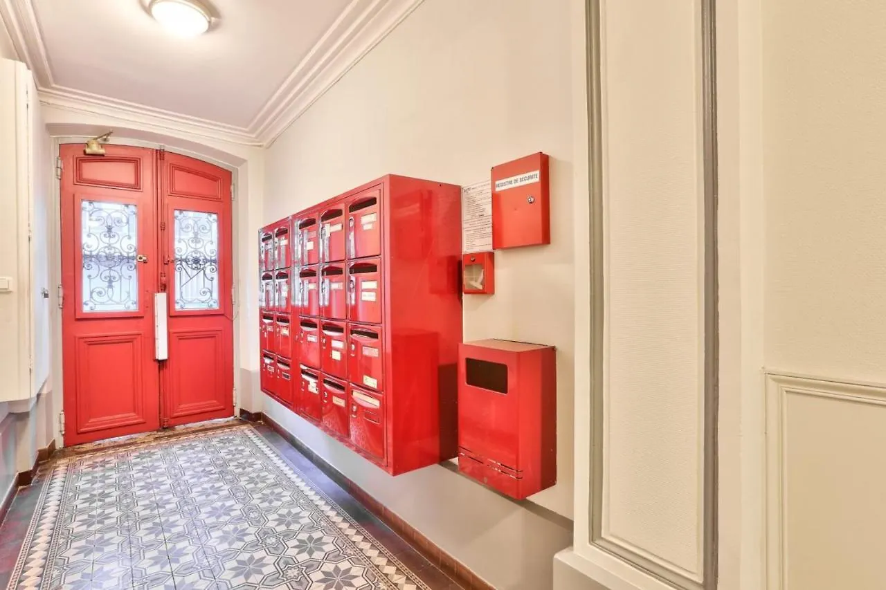 Charming Apartment For 2 People - Paris 20